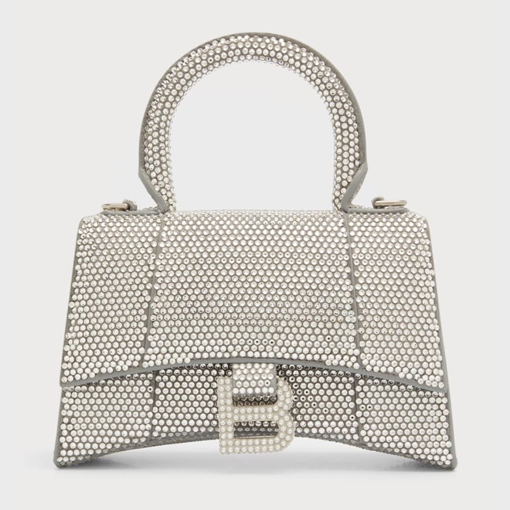 Elegant Silver Handbag - Picture 3 of 14